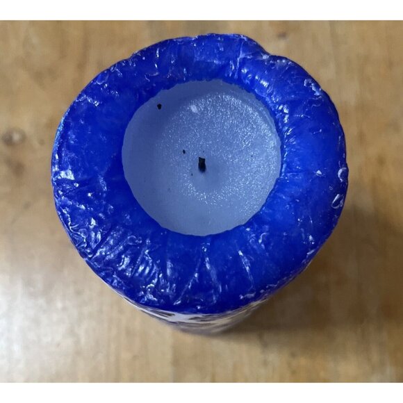Stonia Creations Inc. 6" Blue&white Candle 70 Hour Burn Time - Picture 3 of 7
